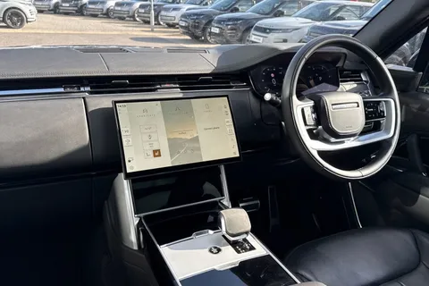 KP24CGF Land Rover Range Rover 3.0 D300 HSE 5dr Thumbnail #46