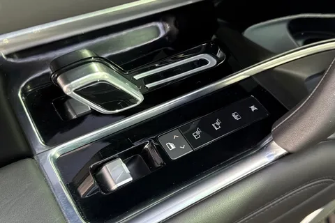 KP24CGF Land Rover Range Rover 3.0 D300 HSE 5dr Thumbnail #47