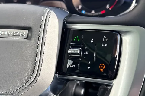 KP24CGF Land Rover Range Rover 3.0 D300 HSE 5dr Thumbnail #49