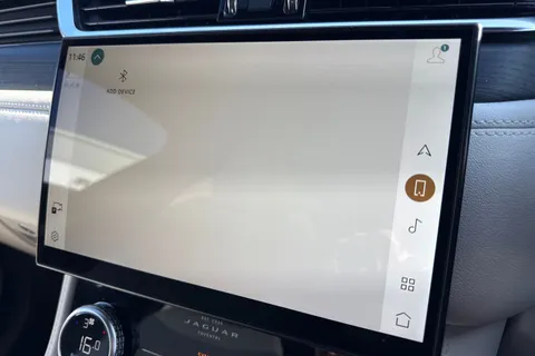 WN22VLE Jaguar F-Pace 2.0 P250i R-Dynamic Black Auto AWD Euro 6 (s/s) 5dr Thumbnail #53