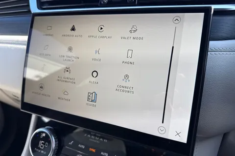 WN22VLE Jaguar F-Pace 2.0 P250i R-Dynamic Black Auto AWD Euro 6 (s/s) 5dr Thumbnail #56