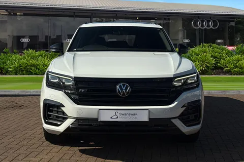 WN21GZB Volkswagen Touareg 3.0 TDI V6 Black Edition Tiptronic 4Motion Euro 6 (s/s) 5dr Thumbnail #5