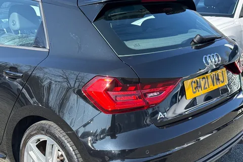 GM21VMJ Audi A1 S line 30 TFSI  110 PS S tronic Thumbnail #9