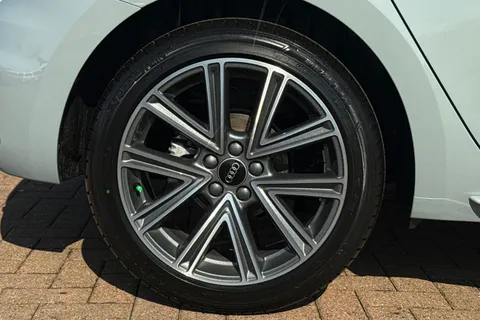  Audi A1 1.0 TFSI 30 S line Sportback S Tronic Euro 6 (s/s) 5dr Thumbnail #10