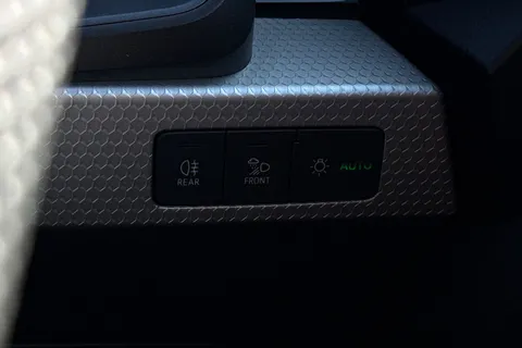  Audi A1 1.0 TFSI 30 S line Sportback S Tronic Euro 6 (s/s) 5dr Thumbnail #43