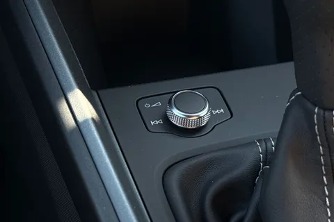  Audi A1 1.0 TFSI 30 S line Sportback S Tronic Euro 6 (s/s) 5dr Thumbnail #44