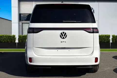  Volkswagen ID. Buzz Pro 86kWh GTX Auto 4Motion 5dr (LWB, 7Seat) Thumbnail #4