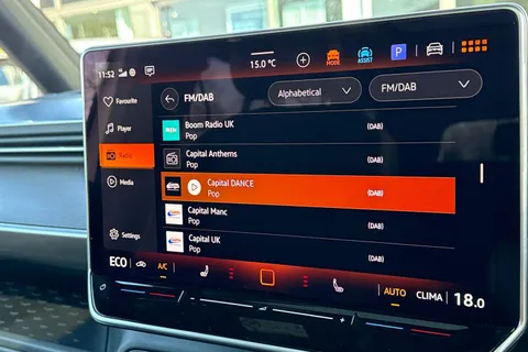  Volkswagen ID. Buzz Pro 86kWh GTX Auto 4Motion 5dr (LWB, 7Seat) Thumbnail #28