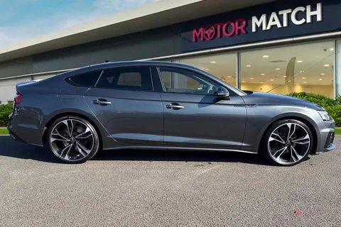 MT72OME Audi A5 2.0 TFSI 35 Black Edition Sportback S Tronic Euro 6 (s/s) 5dr Thumbnail #4