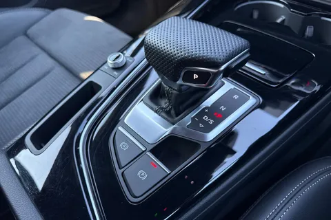 MT72OME Audi A5 2.0 TFSI 35 Black Edition Sportback S Tronic Euro 6 (s/s) 5dr Thumbnail #24