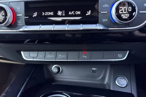 MT72OME Audi A5 2.0 TFSI 35 Black Edition Sportback S Tronic Euro 6 (s/s) 5dr Thumbnail #58