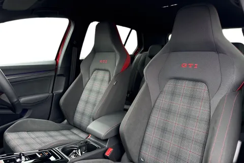 MM24XGN Volkswagen Golf 2.0 TSI GTI 5dr DSG | Harman Kardon | Adaptive chassis control Thumbnail #17