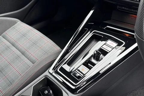 MM24XGN Volkswagen Golf 2.0 TSI GTI 5dr DSG | Harman Kardon | Adaptive chassis control Thumbnail #24