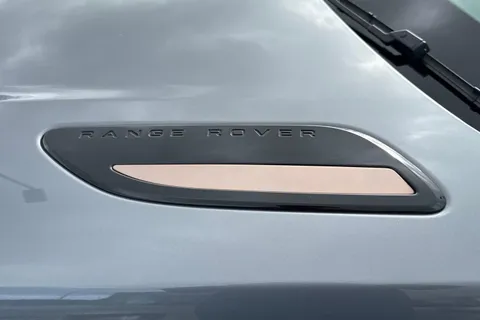 KW74XJL Land Rover Range Rover Velar 2.0 D200 Dynamic HSE 5dr Thumbnail #30