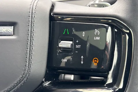 KW74NHJ Land Rover Range Rover Evoque 1.5 P270e Autobiography 5dr Thumbnail #33