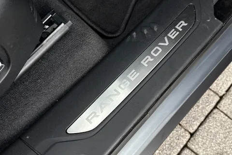 KW74XJL Land Rover Range Rover Velar 2.0 D200 Dynamic HSE 5dr Thumbnail #35