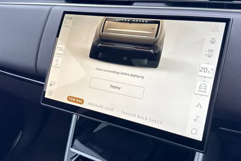 KP24OJH Land Rover Range Rover 3.0 D300 HSE 5dr Thumbnail #39