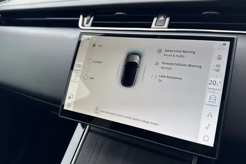 KW74NHJ Land Rover Range Rover Evoque 1.5 P270e Autobiography 5dr Thumbnail #43