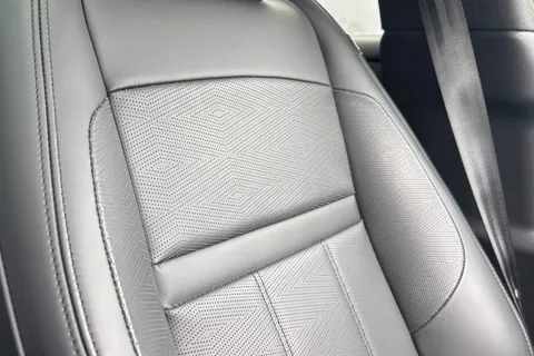 KW74NHJ Land Rover Range Rover Evoque 1.5 P270e Autobiography 5dr Thumbnail #50