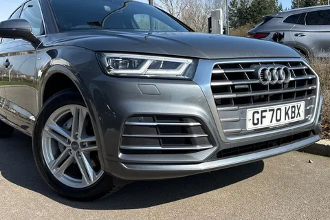 GF70KBX Audi Q5 2.0 TDI 40 S line S Tronic quattro Euro 6 (s/s) 5dr Thumbnail #10