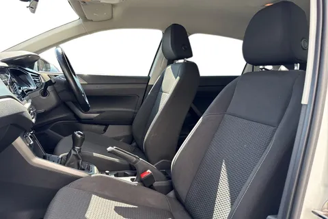 PG21DZX Volkswagen Polo 1.0 TSI Match Euro 6 (s/s) 5dr Thumbnail #17