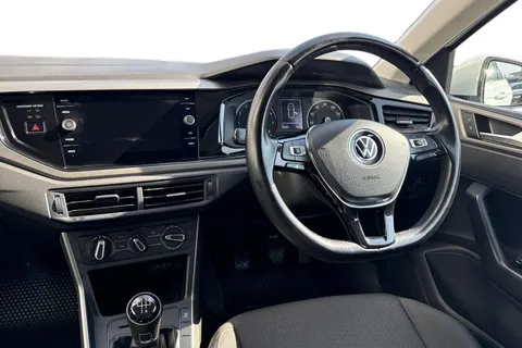 PG21DZX Volkswagen Polo 1.0 TSI Match Euro 6 (s/s) 5dr Thumbnail #19