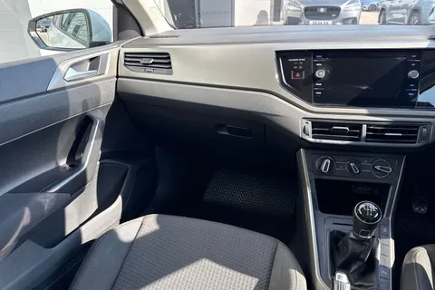 PG21DZX Volkswagen Polo 1.0 TSI Match Euro 6 (s/s) 5dr Thumbnail #21