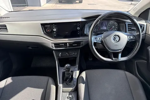 PG21DZX Volkswagen Polo 1.0 TSI Match Euro 6 (s/s) 5dr Thumbnail #29
