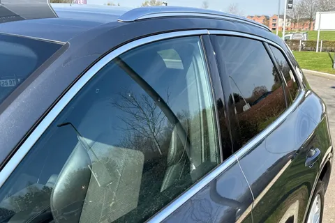 GF70KBX Audi Q5 2.0 TDI 40 S line S Tronic quattro Euro 6 (s/s) 5dr Thumbnail #28