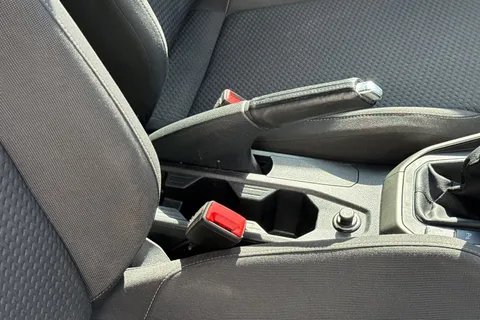 PG21DZX Volkswagen Polo 1.0 TSI Match Euro 6 (s/s) 5dr Thumbnail #39