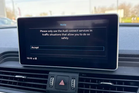 GF70KBX Audi Q5 2.0 TDI 40 S line S Tronic quattro Euro 6 (s/s) 5dr Thumbnail #48