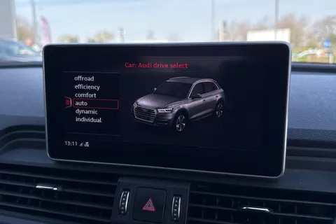 GF70KBX Audi Q5 2.0 TDI 40 S line S Tronic quattro Euro 6 (s/s) 5dr Thumbnail #51