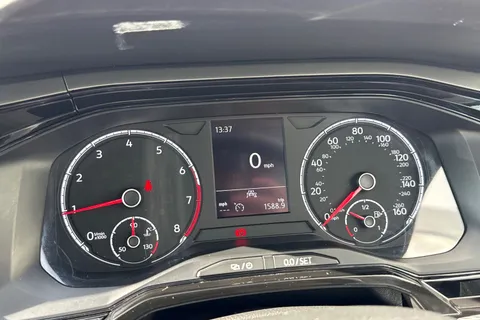 PG21DZX Volkswagen Polo 1.0 TSI Match Euro 6 (s/s) 5dr Thumbnail #59