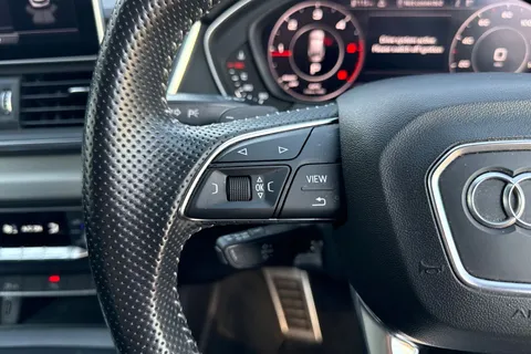 GF70KBX Audi Q5 2.0 TDI 40 S line S Tronic quattro Euro 6 (s/s) 5dr Thumbnail #55