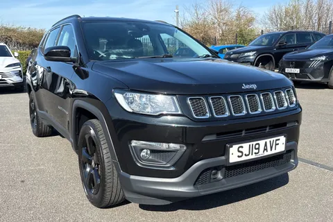 SJ19AVF Jeep Compass 1.4T MultiAirII Longitude Euro 6 (s/s) 5dr Thumbnail #9