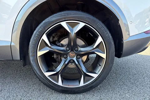 LO22HKE CUPRA Formentor 2.0 TSI V2 DSG 4Drive Euro 6 (s/s) 5dr Thumbnail #14