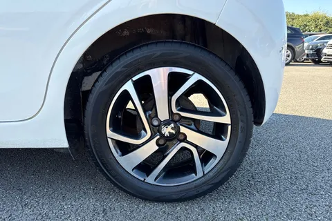 BK15ZTR PEUGEOT 108 1.0 VTi Active Top! 2 Tronic Euro 5 5dr Euro 5 Thumbnail #13