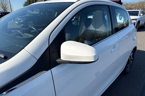 BK15ZTR PEUGEOT 108 1.0 VTi Active Top! 2 Tronic Euro 5 5dr Euro 5 Thumbnail #29