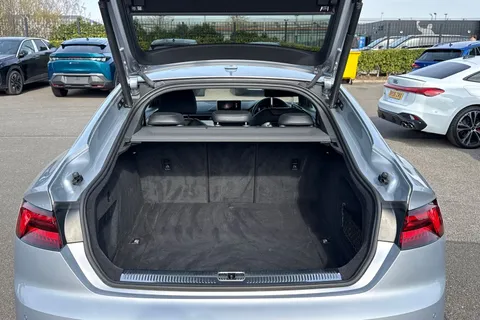 GC19FWM Audi A5 2.0 TDI 40 S line Sportback S Tronic quattro Euro 6 (s/s) 5dr Thumbnail #11