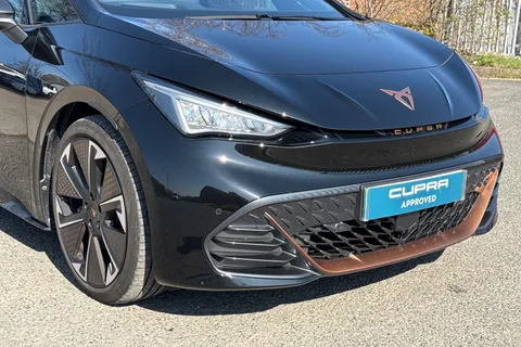 KY25GZK CUPRA Born e-Boost 59kWh V3 Auto 5dr Thumbnail #17
