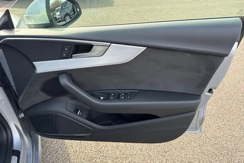 GC19FWM Audi A5 2.0 TDI 40 S line Sportback S Tronic quattro Euro 6 (s/s) 5dr Thumbnail #19