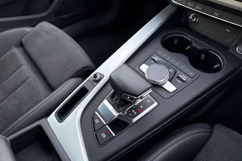 GC19FWM Audi A5 2.0 TDI 40 S line Sportback S Tronic quattro Euro 6 (s/s) 5dr Thumbnail #21