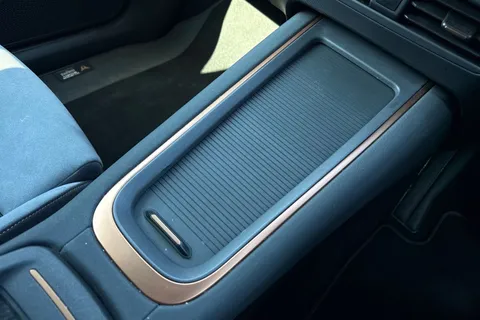 KY25GZK CUPRA Born e-Boost 59kWh V3 Auto 5dr Thumbnail #20