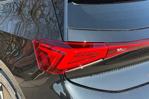 KY25GZK CUPRA Born e-Boost 59kWh V3 Auto 5dr Thumbnail #27