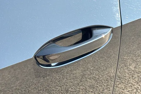 KY25GZK CUPRA Born e-Boost 59kWh V3 Auto 5dr Thumbnail #29