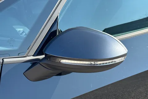 KY25GZK CUPRA Born e-Boost 59kWh V3 Auto 5dr Thumbnail #30