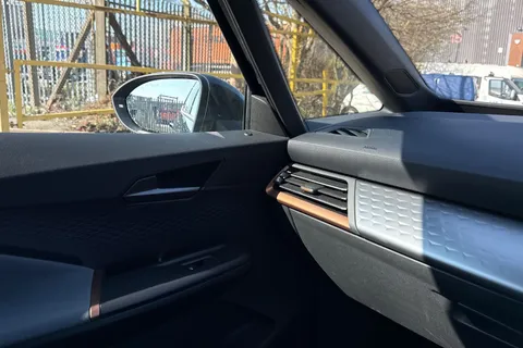 KY25GZK CUPRA Born e-Boost 59kWh V3 Auto 5dr Thumbnail #31