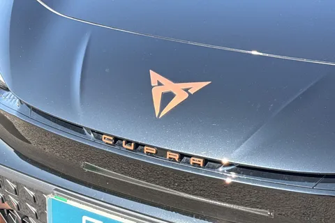 KY25GZK CUPRA Born e-Boost 59kWh V3 Auto 5dr Thumbnail #37