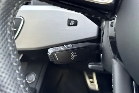 GC19FWM Audi A5 2.0 TDI 40 S line Sportback S Tronic quattro Euro 6 (s/s) 5dr Thumbnail #42