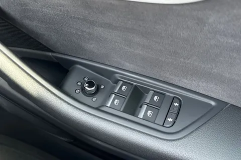 GC19FWM Audi A5 2.0 TDI 40 S line Sportback S Tronic quattro Euro 6 (s/s) 5dr Thumbnail #43